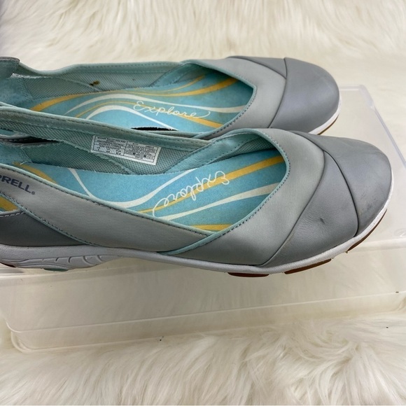 MERRELL FLATS SLIP ON SHOES SIZE 7 - Picture 3 of 8